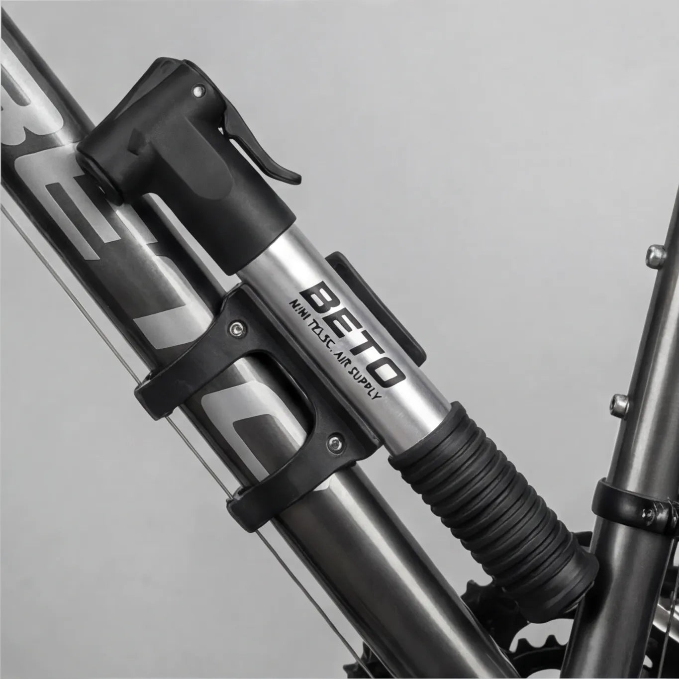Bombín de Mano Portátil Aluminio BETO